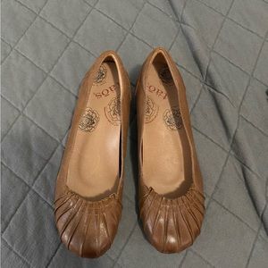 Toas tan leather slides women’s size 7.5